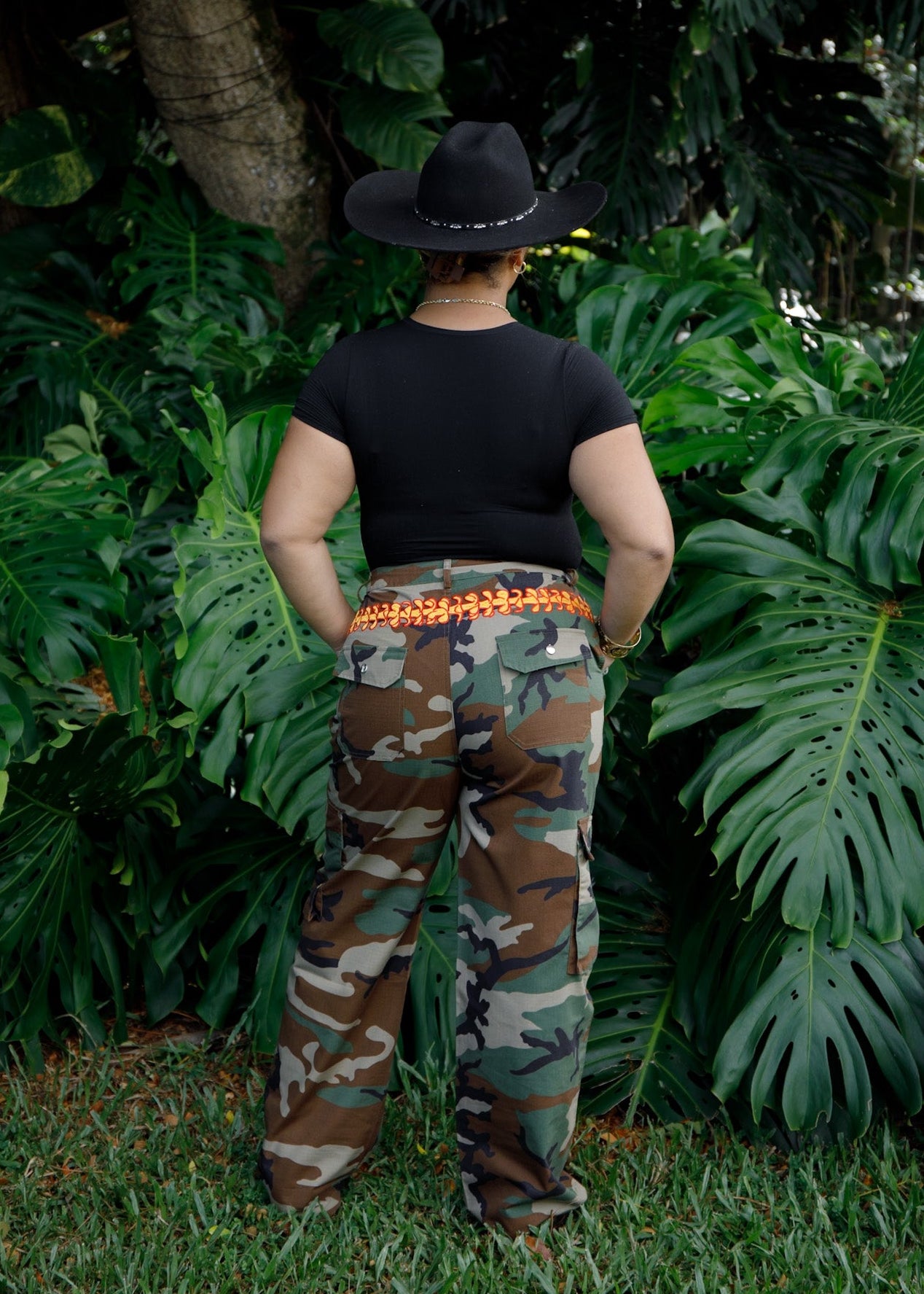 Puakenikeni Women’s Camo Pants